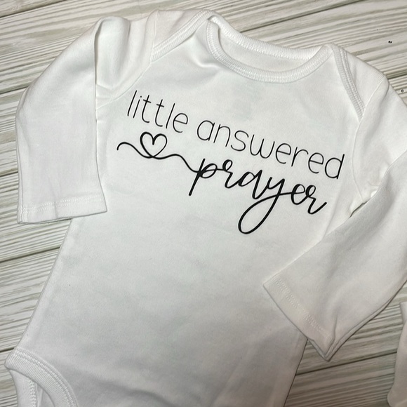 Little Answered Prayer Baby Bodysuit for Baby Announcement, BabyPregnancy Reveal - Picture 2 of 4
